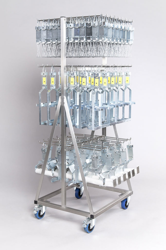 AFM__VOLL_5DM33715_WEB_785_558637000bc9