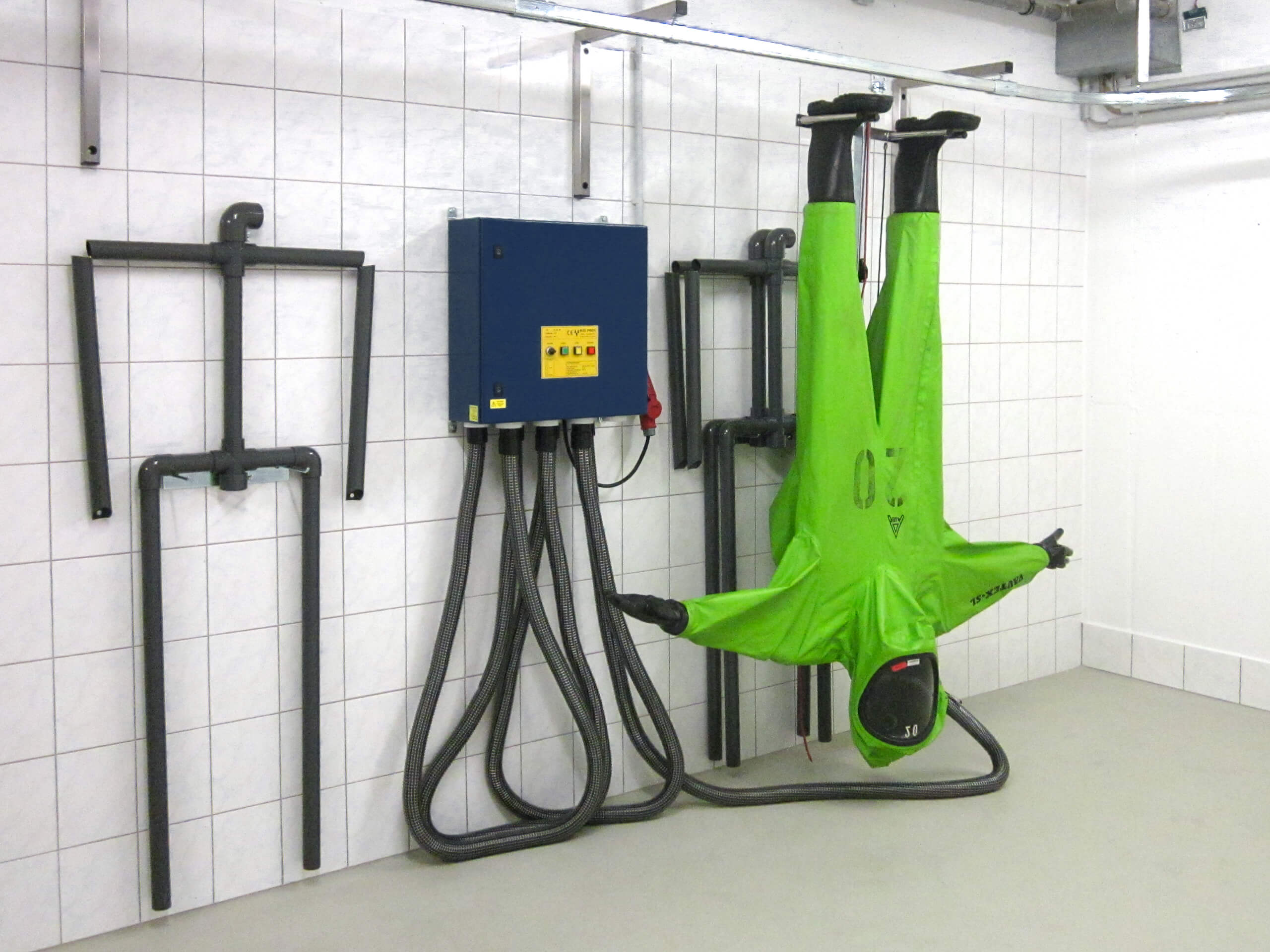 SPE Schutzzeug-Pflege-Einrichtung