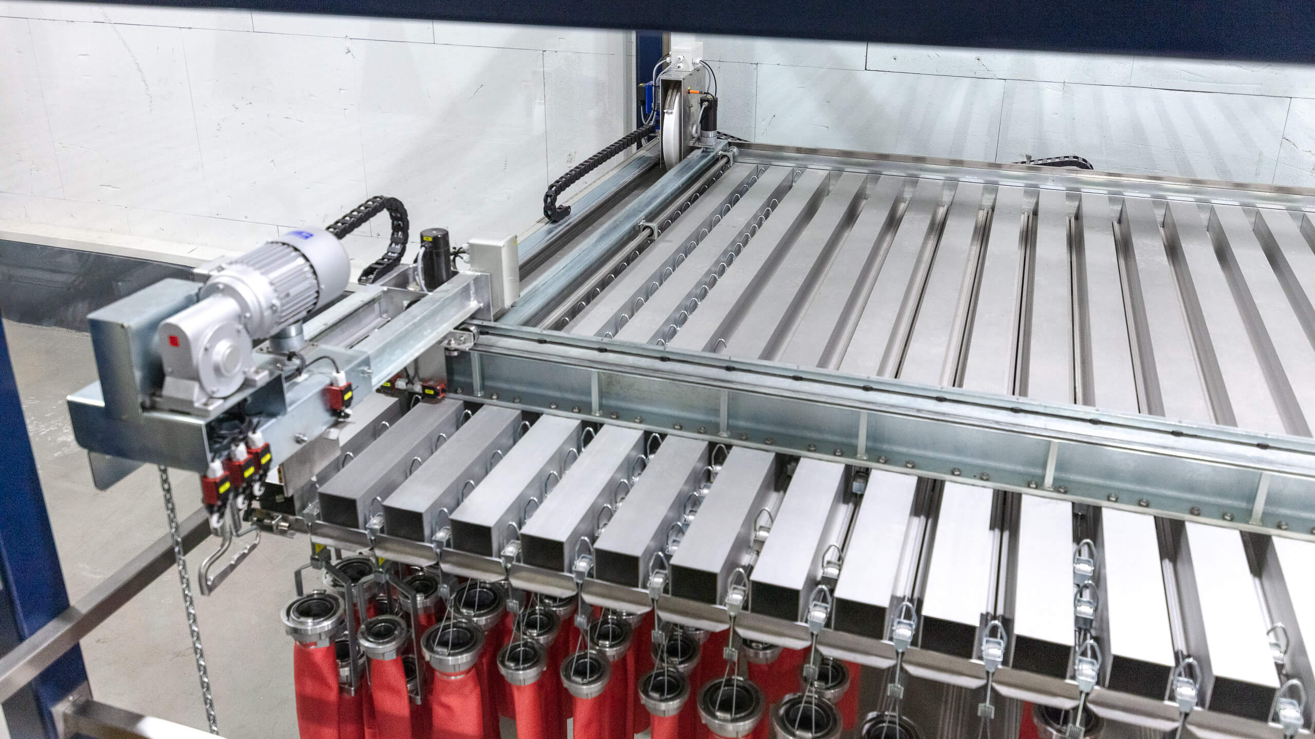 ASA-B Automatische-Schlauch-Aufhängebühnenanlage